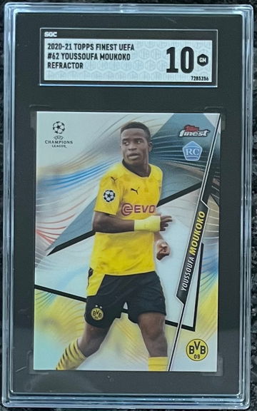 2020-21 Topps Finest UEFA Youssoufa Moukoko Refractor RC