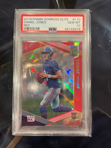 2019 Donruss Elite Red Daniel Jones RC 107/299 PSA 10