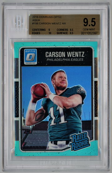 2016 Donruss Optic Aqua /299 Carson Wentz BGS 9.5