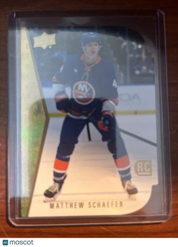 2025-26 Upper Deck Series 2 Matthew Schaefer #rtd-17 Die-Cut Parallel/Variety Rookie