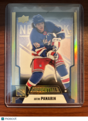 2019-20 Upper Deck Credentials Artemi Panarin #17 Gold