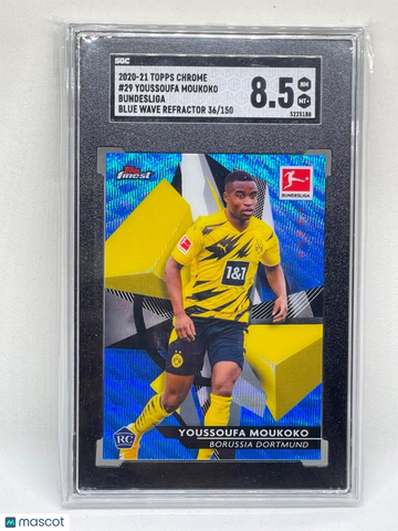 2020 Topps Chrome Bundesliga Youssoufa Moukoko #29 Blue Wave Refractor SGC 8.5