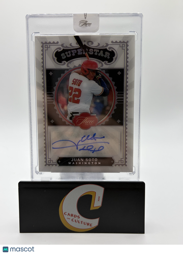 2022 Panini Three and Two Superstar Juan Soto #SS-JS /20