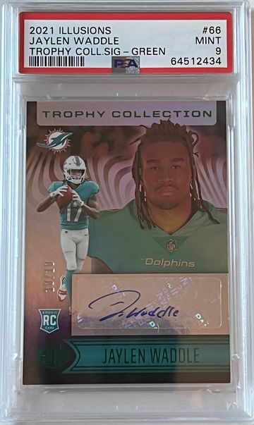 2021 Illusions Jaylen Waddle Trophy Collection Signatures Green 10/10 RC PSA 9