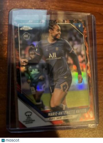 2022 Topps Chrome Marie-Antoinette Katoto Rookie