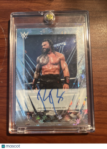 2026 Topps Chrome WWE Roman Reigns Chrome Parallel/Variety Topps