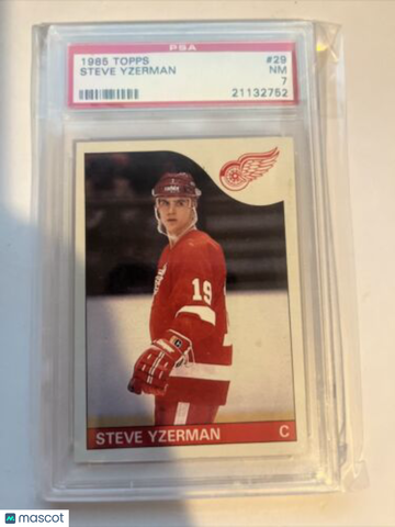 1985-86 Topps Steve Yzerman #29 PSA 7