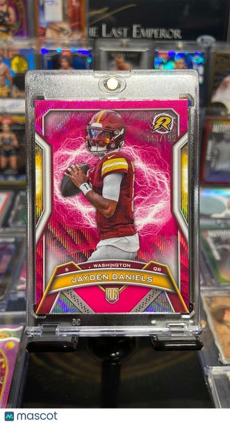 2025 Topps Resurgence SSP Refractor Jayden Daniels Rookie ROY /199 Football Card