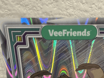 2025 Topps Chrome VeeFriends Selfless Sloth 30 Ray Wave /199 Trading Card