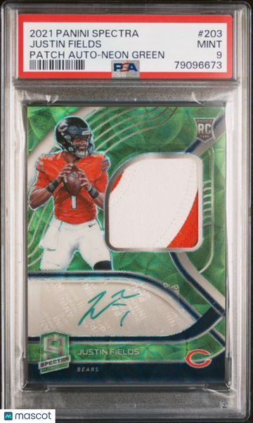 2021 Panini Spectra Justin Fields #203 Patch Auto Neon Green PSA 9