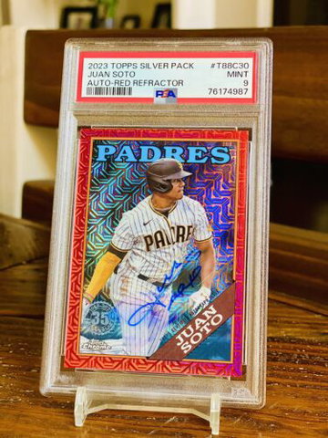 JUAN SOTO Red Refractor Auto /5 POP 1 Topps 1988 Variation PSA 9 Yankees