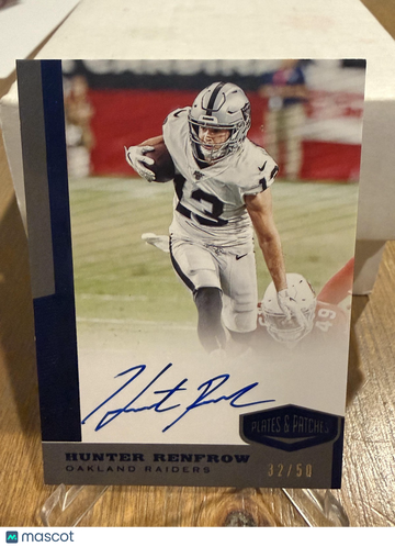 2019 Panini Plates & Patches Hunter Renfrow #UE-HRE Rookie Upper Echelon Autographs Blue SN AU