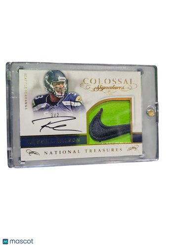 2017 Panini National Treasures Colossal Signatures Russell Wilson #30 Autograph Patch