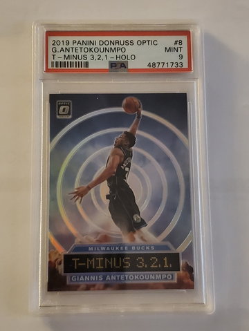 Giannis Antetokounmpo 2019 Optic T-Minus Holo PSA 9