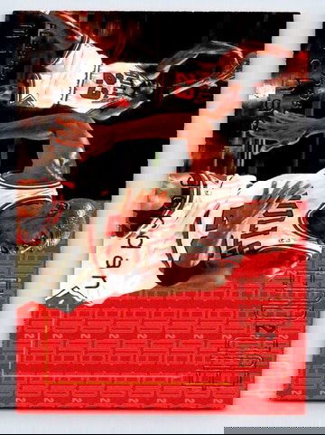 1995 96 Fleer MICHAEL JORDAN End 2 End #9