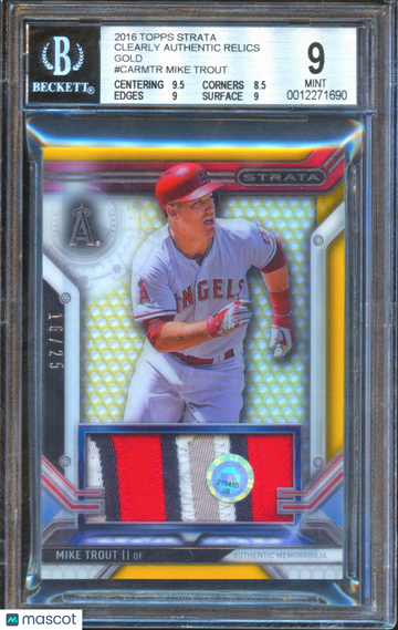 2016 Topps Strata Clearly Authentic Relics Gold Mike Trout #CARMTR BGS 9