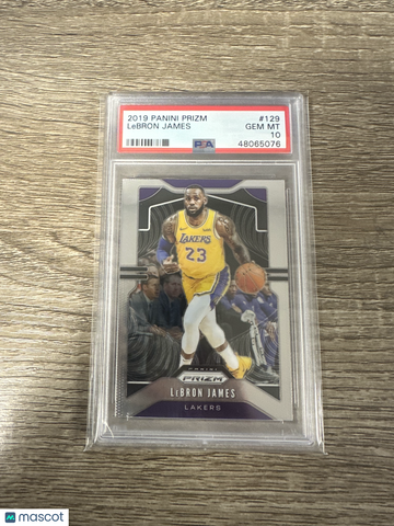2019 Panini Prizm LeBron James #129 PSA 10