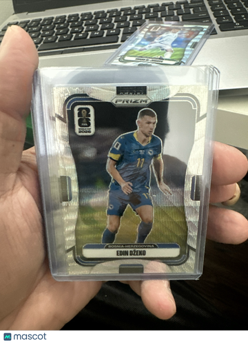 2026 Panini Prizm Road to FIFA World Cup 2026 Edin Džeko #469 Silver Wave