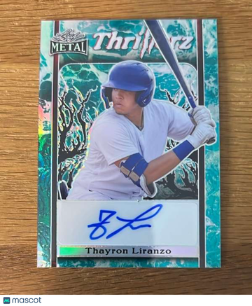 2023 Leaf Metal - Thrillerz Autographs Water Prismatic Thayron Liranzo #T-TL1