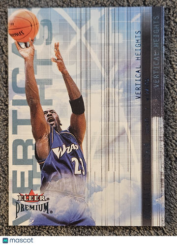 2001 Fleer Premium Vertical Heights Michael Jordan #14