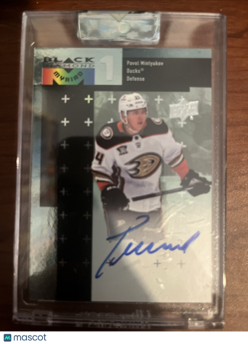 2023-24 Upper Deck Black Diamond Pavel Mintyukov Clear
