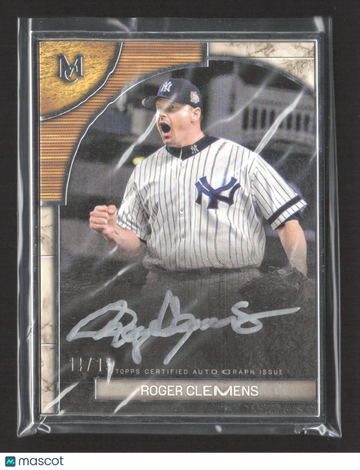 2025 Topps Museum Collection Roger Clemens #FMA-RC /15 Museum Framed Autographed Card