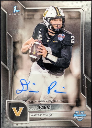 2025 Bowman Chrome University Chrome Prospect Autographs #BCA-DPA Diego Pavia AU
