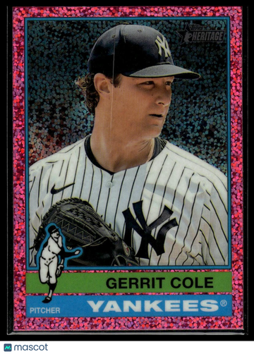 2025 Topps Heritage Gerrit Cole #394 Chrome Pink Sparkle Refractor