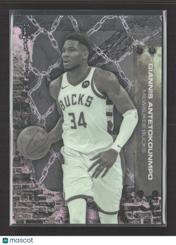 2026 Topps Chrome Cactus Jack Giannis Antetokounmpo #17