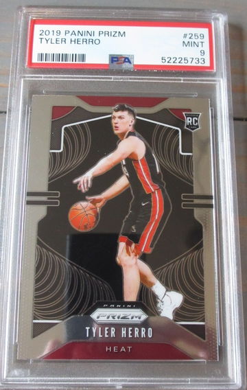 Tyler Herro RC 2019 Panini Prizm PSA 9