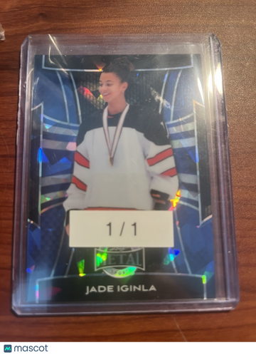 2025 Leaf Metal Women of Sport - Base Prismatic Platinum Jade Iginla #54 Blue Ice SN