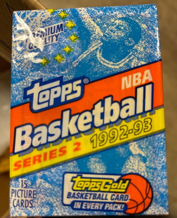 1992-93 Topps Sealed Pack SHAQUILLE O’NEAL Rookie on front  