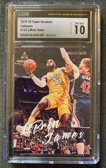 2019 Panini Chronicles Luminance LeBron James CSG 10 GEM MINT