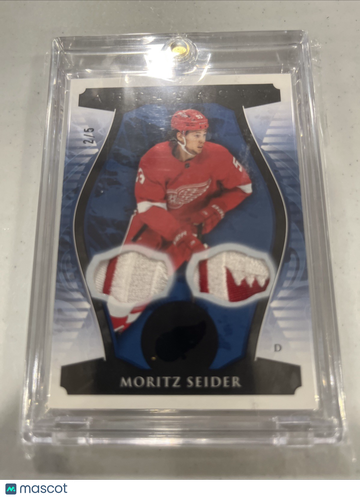 2021-22 Upper Deck Artifacts Moritz Seider #30 Black Tag Patch Memorabilia