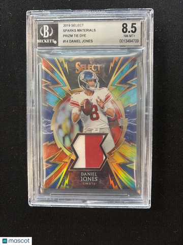 2019 Select Sparks Materials Prizm Tie Dye Daniel Jones of 25 BGS 8.5