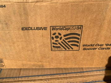 1995 upper deck World Cup soccer 6 box factory sealed case