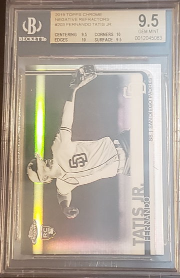 2019 Topps Chrome BGS 9.5 Negative Refractor  Fernando Tatis Jr. w/ 2 10's .5 away from BGS 10