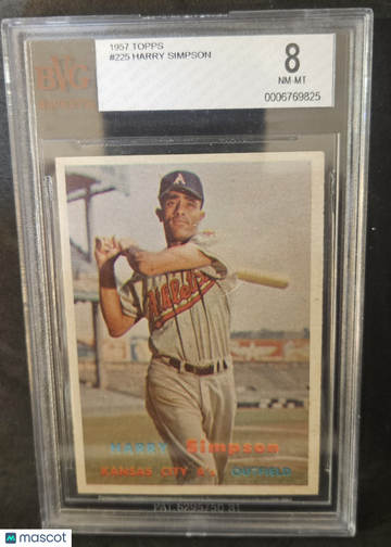 1957 Topps Harry Simpson #225 BVG 8