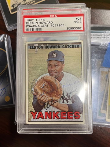 Elston Howard 1967 Topps Psa Dna Auto MY