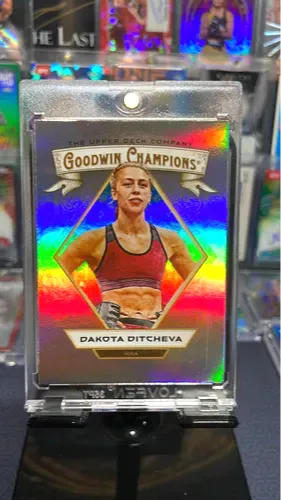 2023 Upper Deck Goodwin Champions Dakota Ditcheva Holo FX / Holographic