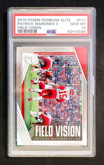 2019 Panini Donruss Elite - Patrick Mahomes - Field Vision /299 PSA 10 Gem Mint