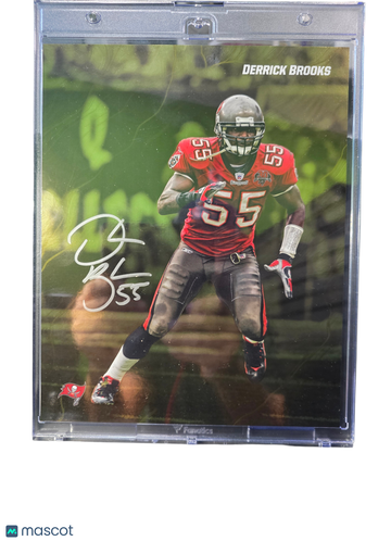 2024 Fanatics Emanate Derrick Brooks /50