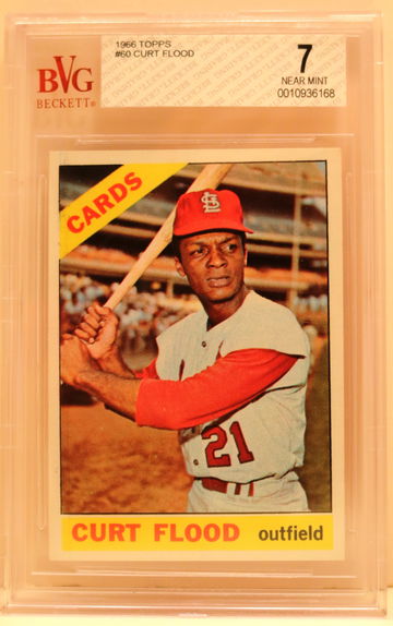 1966 Topps #60 Curt Flood BVG 7 NEAR MINT