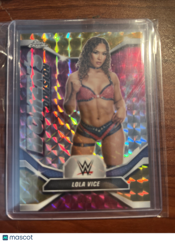 2026 Topps Chrome WWE Lola Vice Chrome