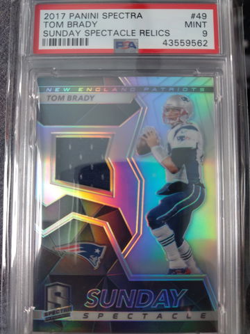 Tom Brady 2017 Panini Spectra Sunday Spectacle Relic /50 PSA 9