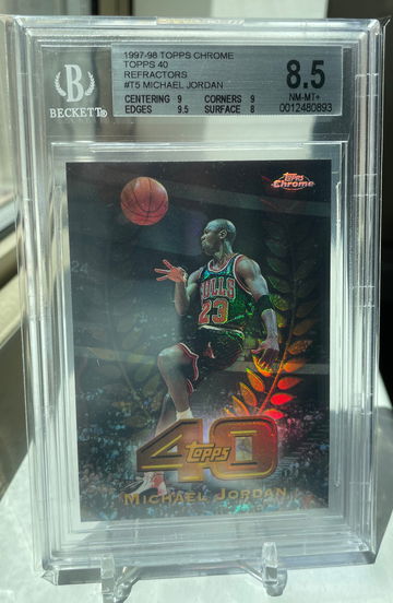 BGS 8.5 - MICHAEL JORDAN Topps Chrome Refractor Topps 40 Insert 