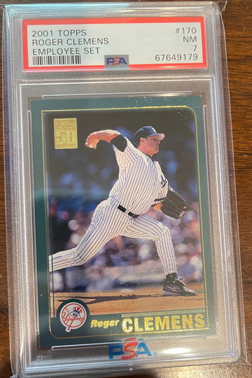 ROGER CLEMENS 2001 TOPPS BASEBALL EMPLOYEE SET #170 - PSA 7 NM  NEW YORK YANKEES. 