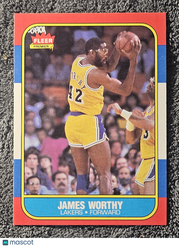 1986 Fleer James Worthy #131 HOF Rookie RC