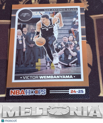 2024-25 Hoops Victor Wembanyama #165 Premium Prizms Orange SN