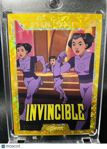 2025 Invincible Dupli-Kate Gold Cracked Ice #77 21/33 Keepsake Trading Card